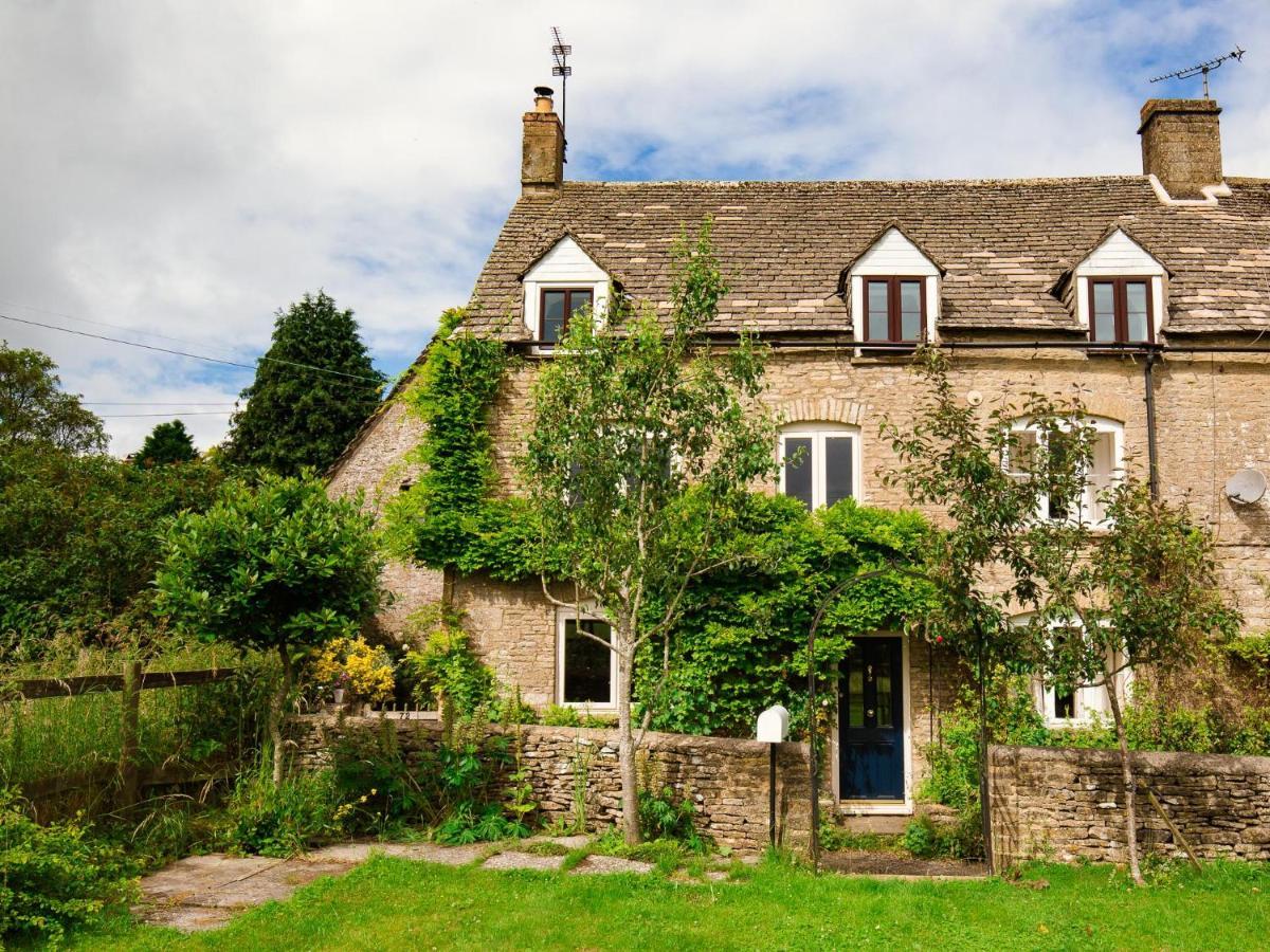 Field View Villa Cirencester Exterior photo