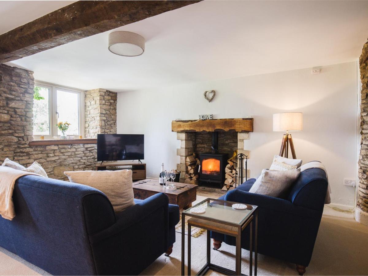 Field View Villa Cirencester Exterior photo